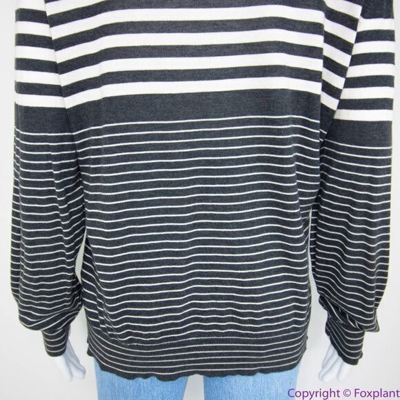 Vince 100% cotton grey stripe crewneck sweater, size Small - Picture 6 of 15